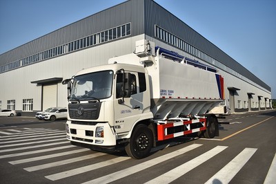 Dongfeng 12CBM Bulk Feed Truck