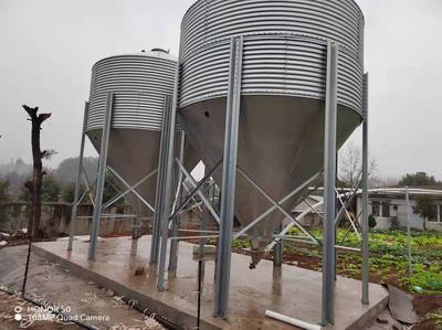 Double-sided galvanized feed tower Closed storage feeding for dry powder or granular feed